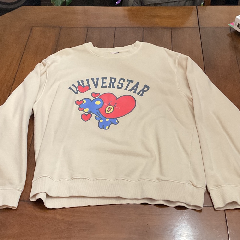 BT21 “TATA” Crewneck